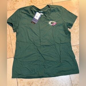 Majestic Green Bay Packers #1 Mom V-Neck Women's Tee